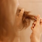 La ce riscuri îți expui părul când alegi să te vopsești acasă